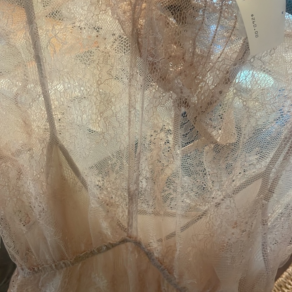 Intermix blouse - Picture 3 of 5